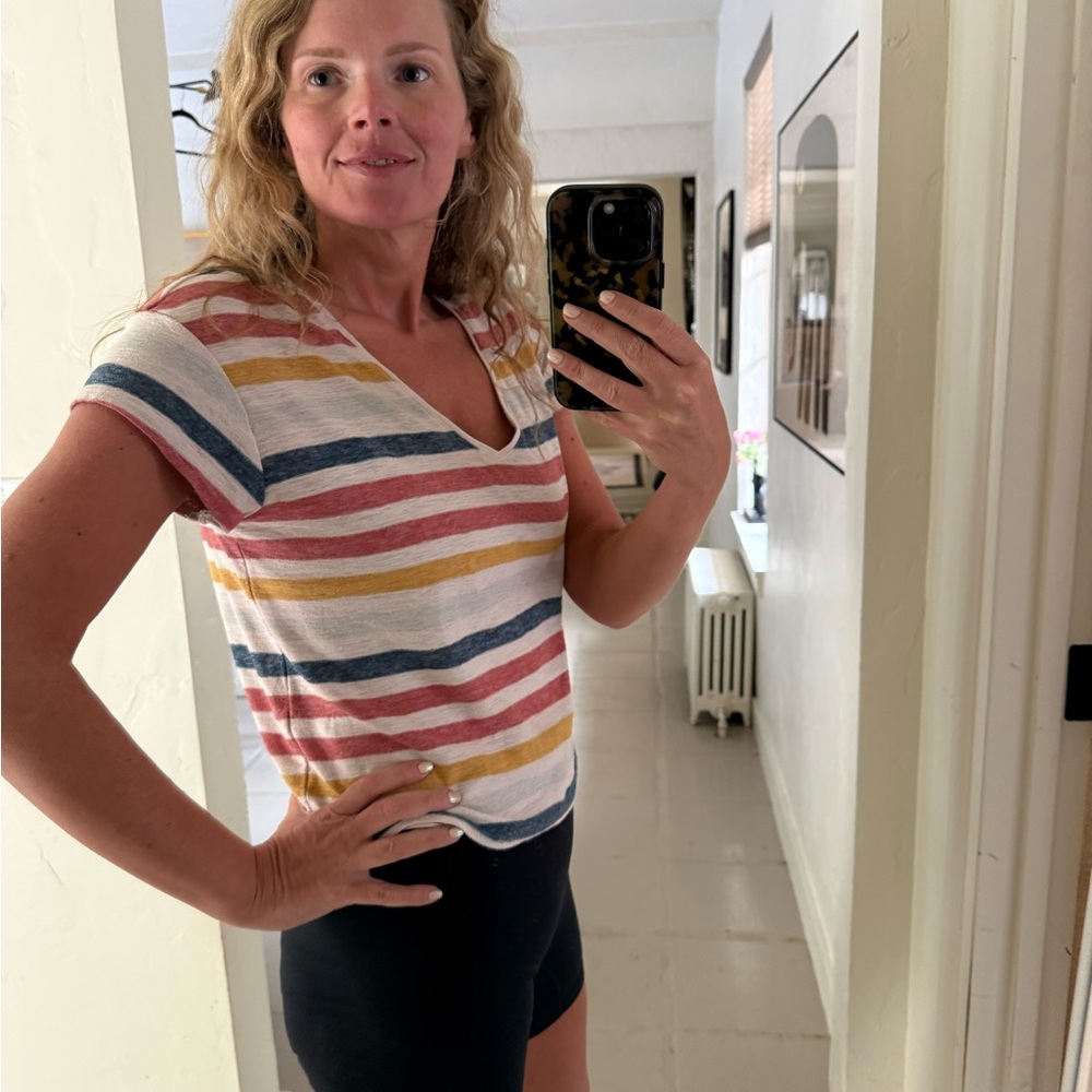Madewell Striped V Neck Tee Size S Rainbow Stripe Casual Summer Top - Picture 3 of 9